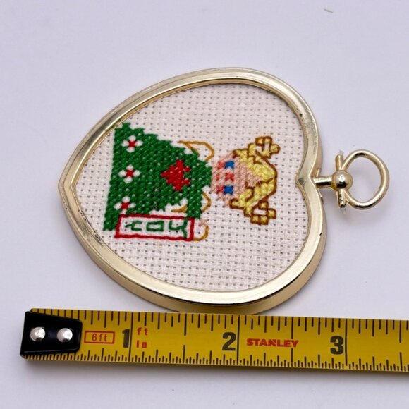 Vintage Cross-Stitch Angel Christmas Joy Ornament Heart Shaped Handmade Complete - Picture 3 of 6